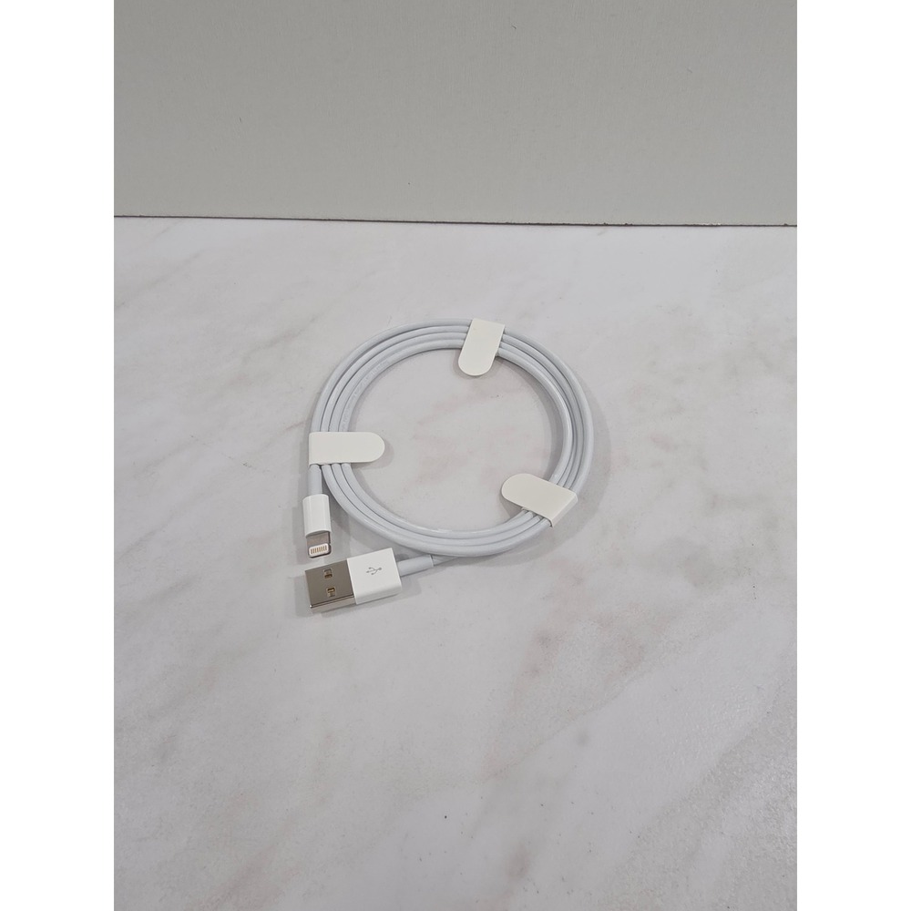 Genuine USB to Lightning Apple Tech Charging Cable White Replacement